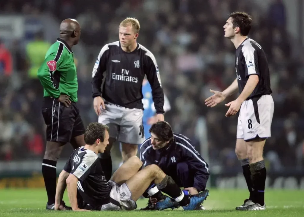 مورینیو: بچه‌های لوس فوتبال را تسخیر کرده‌اند!