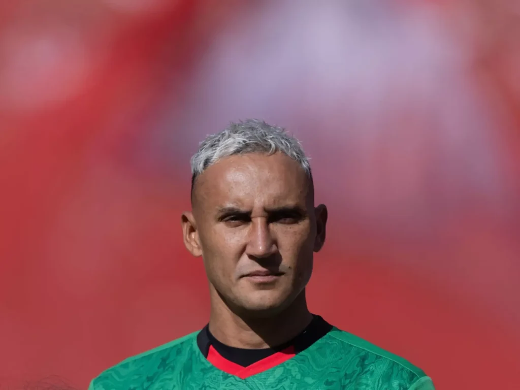 ناواس: بارسا برای جانشینی تراشتگن به من زنگ زد!