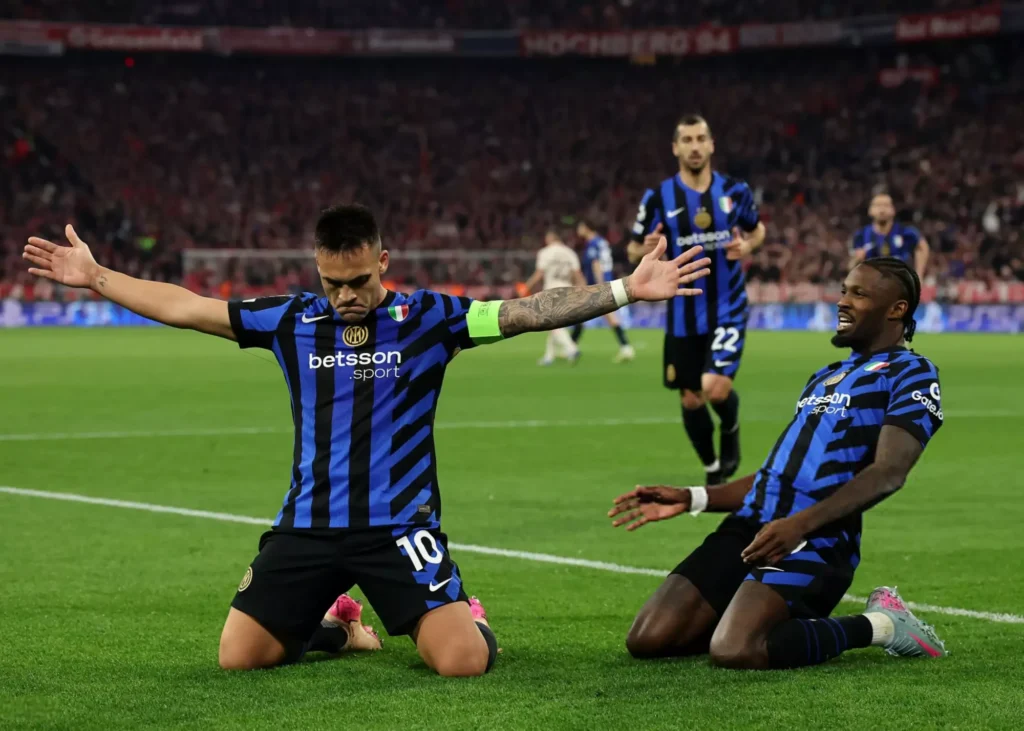 همکاری چشم‌بسته: آلیانز آرنا محو تماشای تورام-لائوتارو