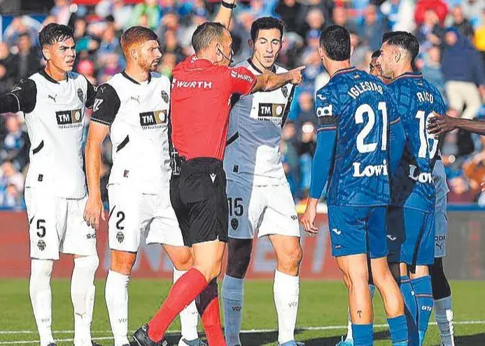 والنسیا با سه بازیکن جوانان مقابل رئال مادرید