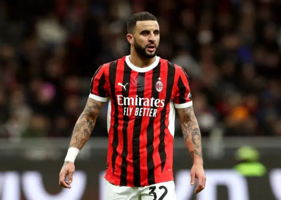 واکر: چیزی مشخص نیست، شاید به سیتی برگشتم