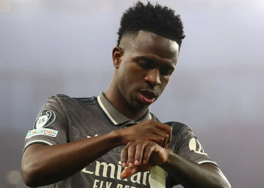 واکنش وینی به شکست رئال: در برنابئو جبران می‌کنیم