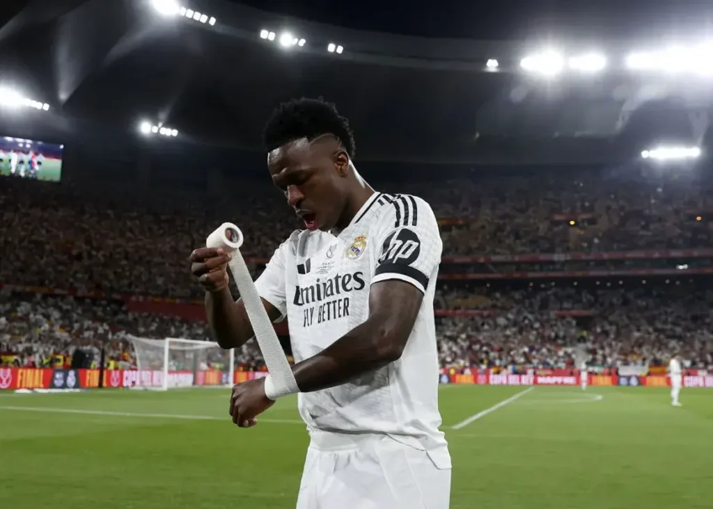 وینیسیوس شگفت‌انگیز است، چیزی در حد روبن و ریبری!‏