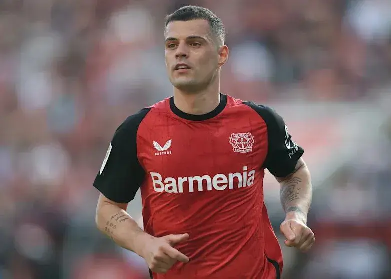 بازگشت کاپیتان سابق آرسنال به لیگ برتر