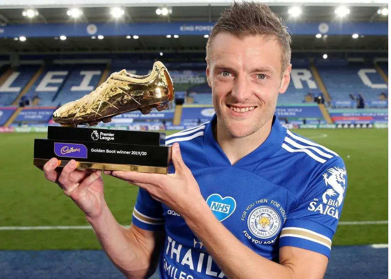 پس از ۱۳ سال: جدایی جیمی واردی از لسترسیتی