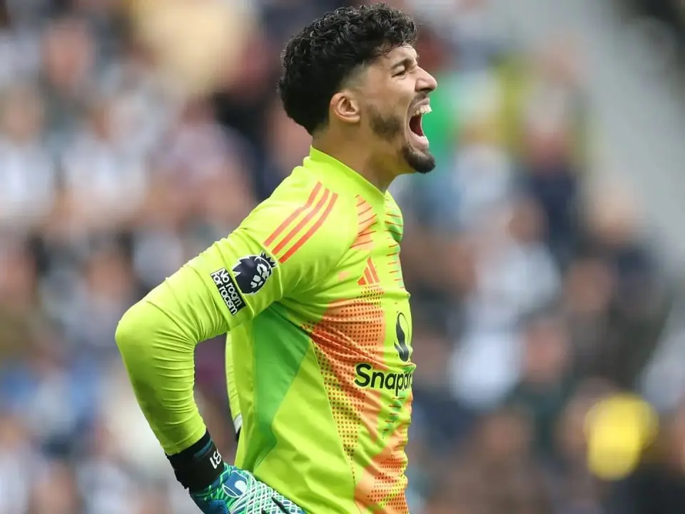 پیام عجیب دروازه‌بان یونایتد: با قدرت برمی‌گردیم