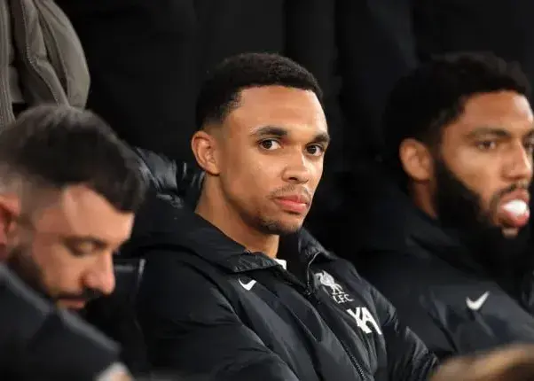 پیام لیورپولی‌ها به آرنولد: دیگر لازمت نداریم