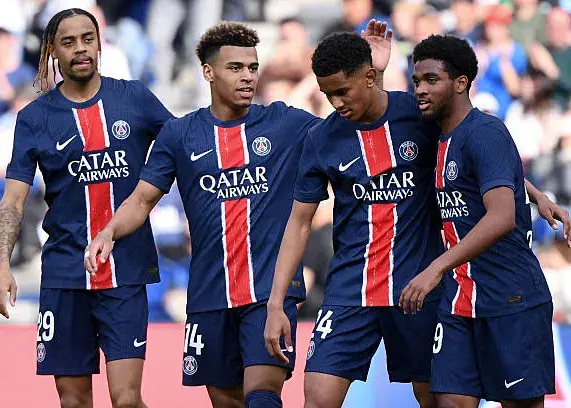 پیروزی بیست و چهارم: پی‌اس‌جی جام‌طلایی می‌خواهد