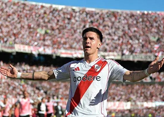 پیروزی دوباره ریور در سوپرکلاسیکوی داغ