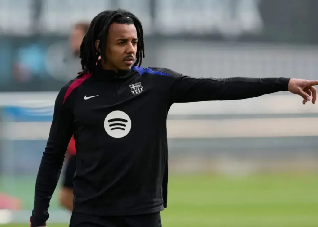 کنده، مرد آهنین بارسا: ۱۰۰ بازی بدون حتی یک غیبت!