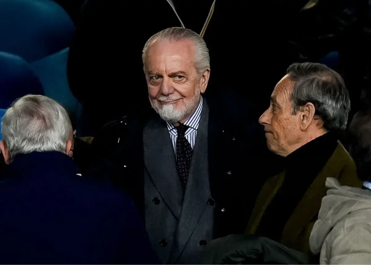 یک فصل حضور کونته در ناپولی فیلم می‌شود