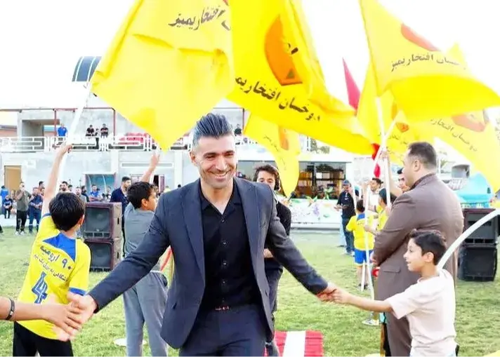 سرمربی تیم صعودکرده جدا شد