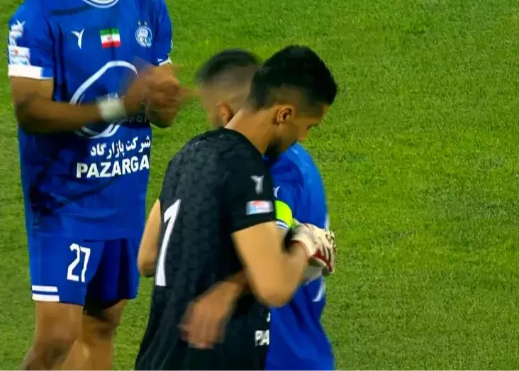 کاپیتان جدید استقلال و تشویق کرکننده در آزادی!