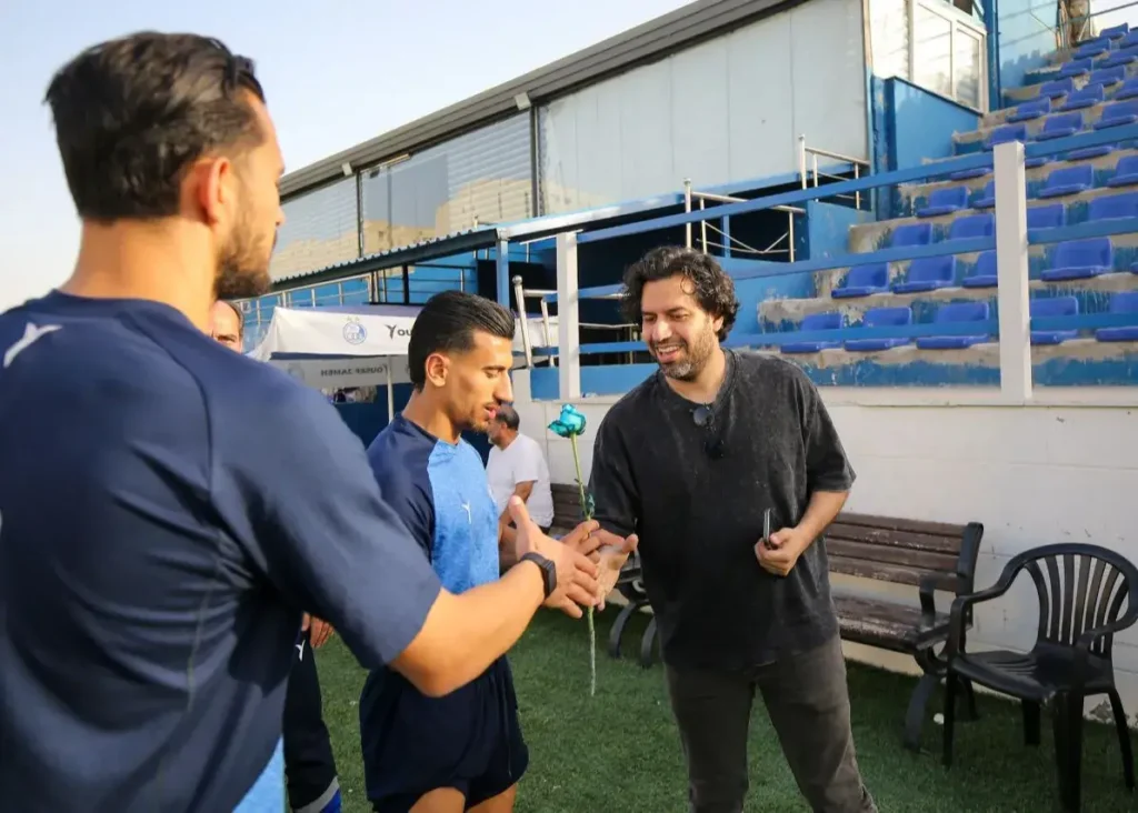 خواننده و آهنگساز مطرح مهمان تمرین استقلال