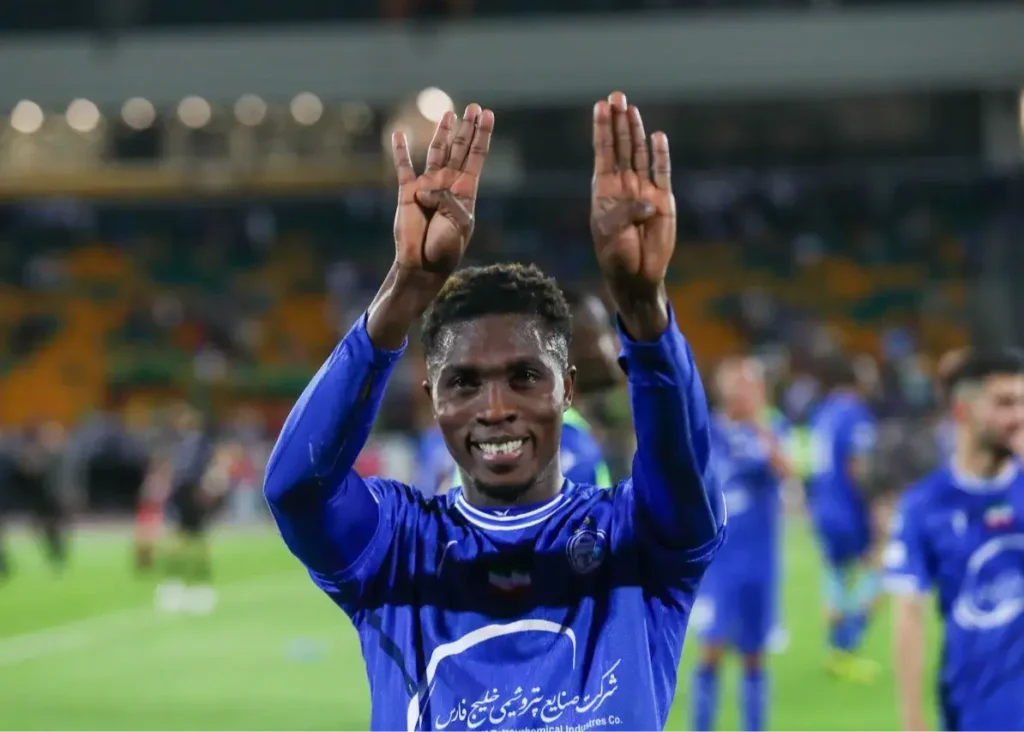 تشکر از همه و اعلام جدایی؛/ کوجو: خداحافظ استقلال، زود برمی‌گردم!