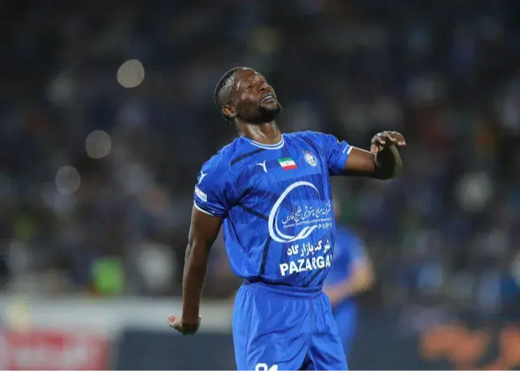 جباری 2 تازه نفس به خط حمله فرستاد