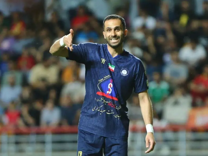 پایان دوران حضور مهاجم استقلالی در گل‌گهر