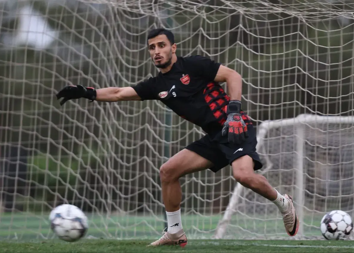علی علیپور دروازه‌بان پرسپولیس شد!