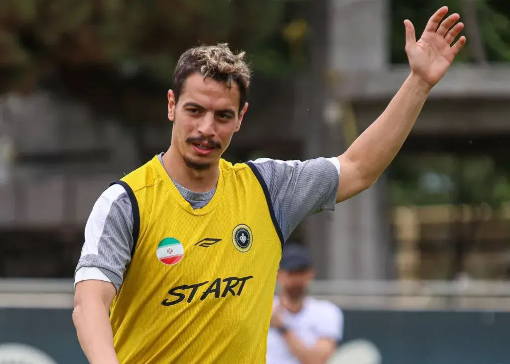 حمایت کارترون از بن‌یدر: از سوالتان پشیمان می‌شوید!