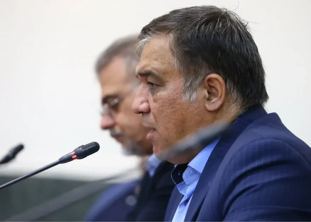 تاجرنیا و تایید تیمداری استقلال در والیبال