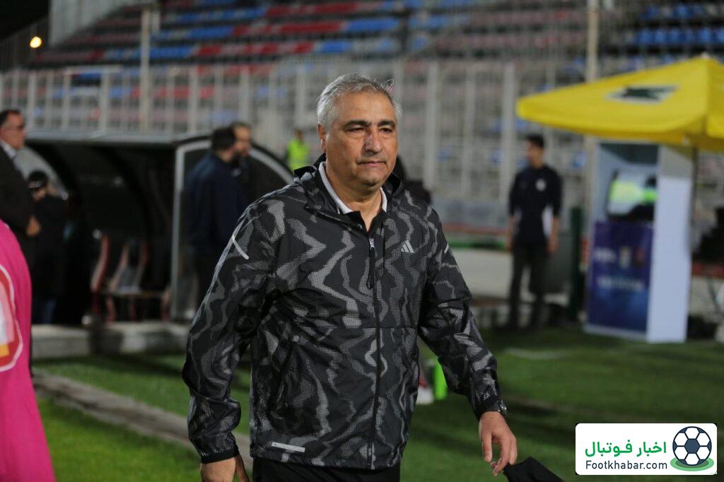 پیام احساسی ساکت الهامی برای قهرمانی تراکتور