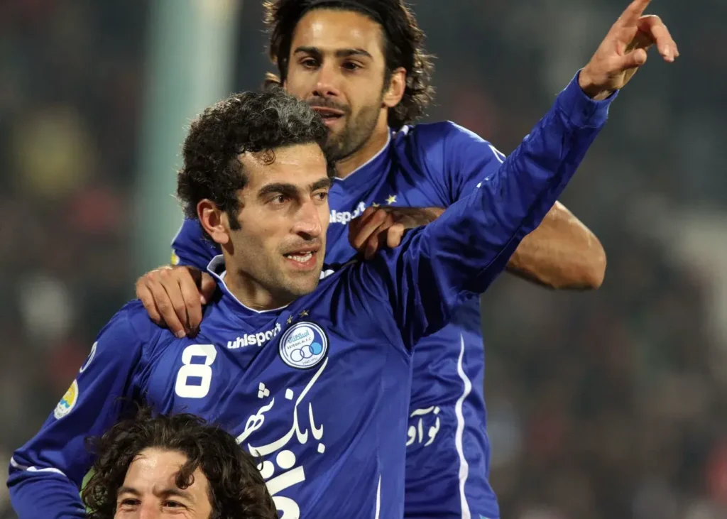 فرهاد مجیدی برای جباری: 8 و قلب! (عکس)