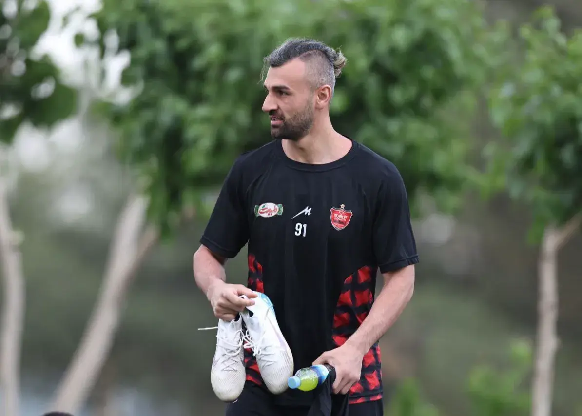 تنها خرید سرخ‌ها باید برای فصل بعد خط و نشان بکشد