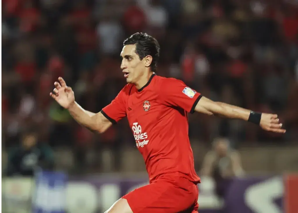 قبل از شروع فصل انرژی مضاعفی گرفتیم/ نادری: جای بیرانوند در تراکتور خالی است