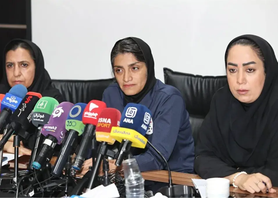 سرمربی تیم زنان: بازیکنانم آماده نیستند