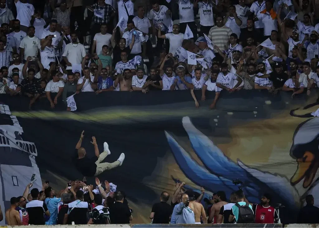 سکوهای سیرجان شعبه دوم سن‌سیروس (عکس)