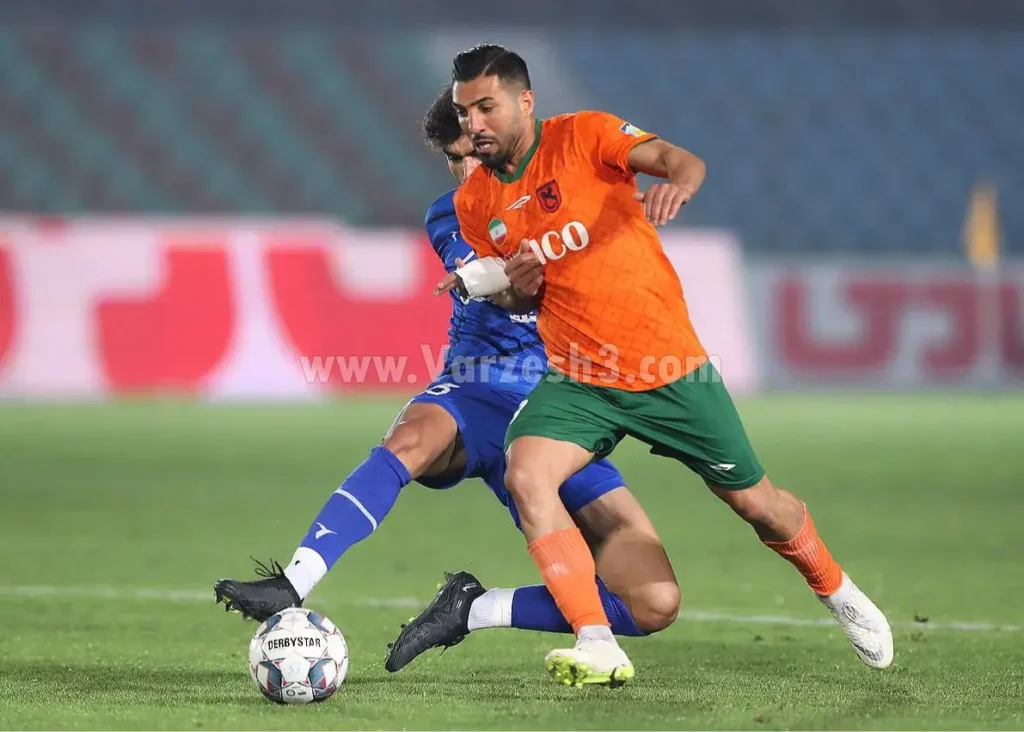 هافبک سابق استقلال شاید به اصفهان برود!