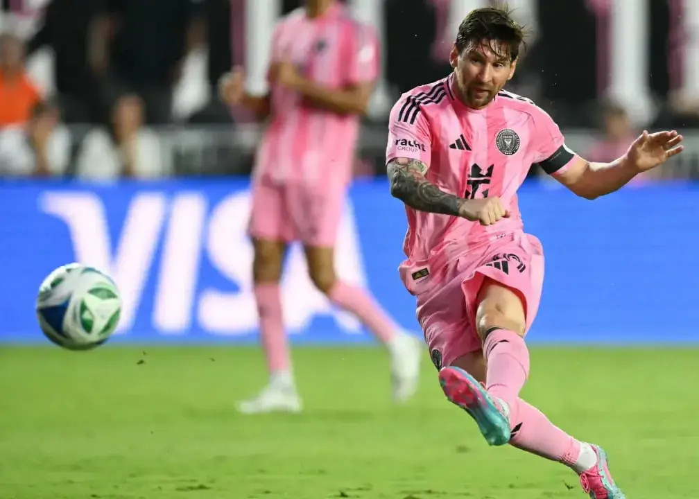 آتش‌بازی مسی و سوارز: اینترمیامی بالاخره برد!