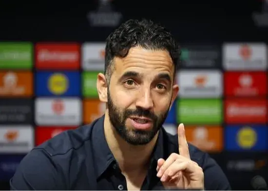 باید این احساس را برگردانیم/ اعتراف آموریم: دیگر کسی از اولدترافورد نمی‌ترسد