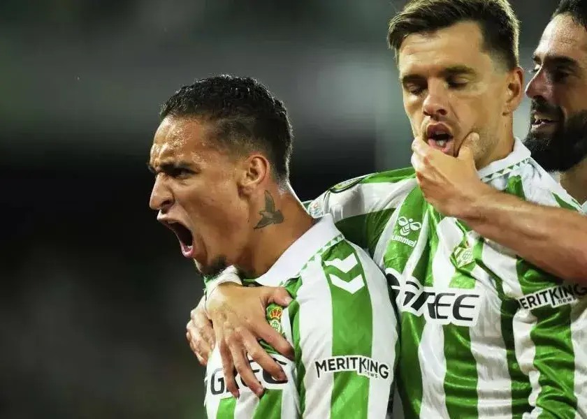 آنتونی هزار سال اینطوری گل نمی‌زد!