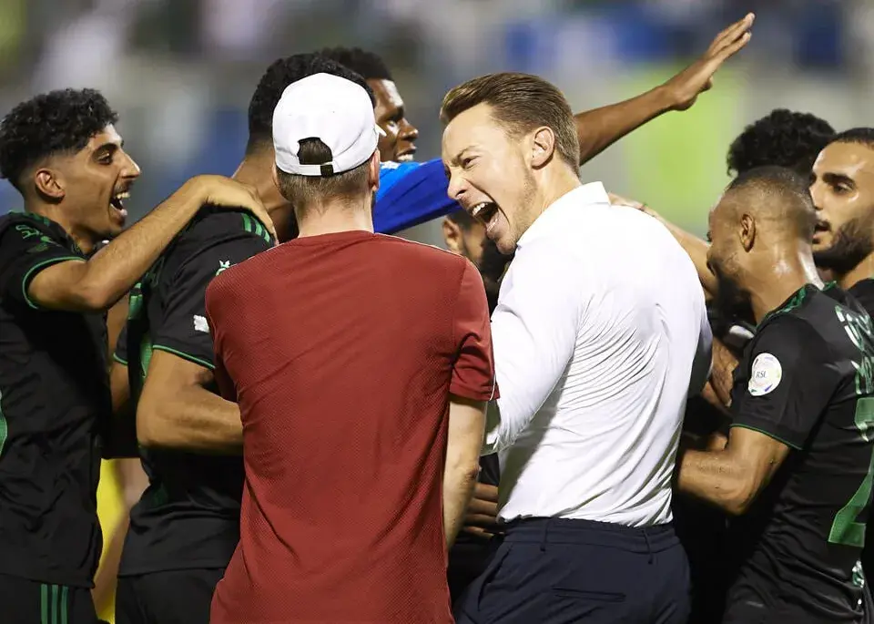 اسطوره بارسا قهرمان آسیا را قربانی می‌کند!