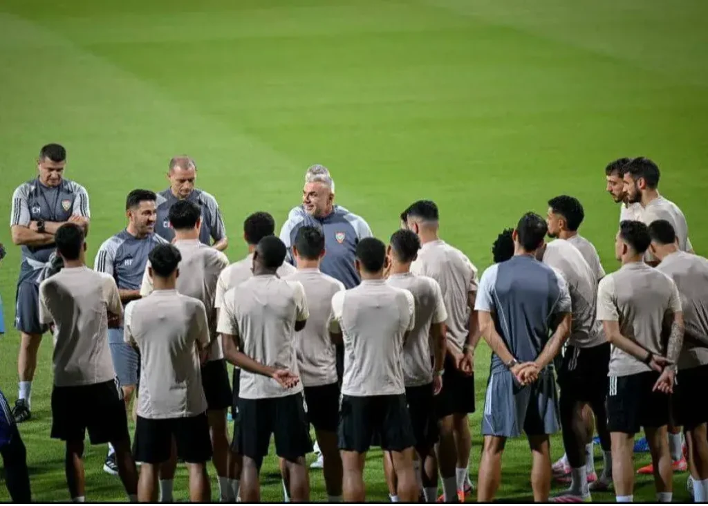 امارات و کوزمین: فرصتی جدید برای صعود به جام جهانی