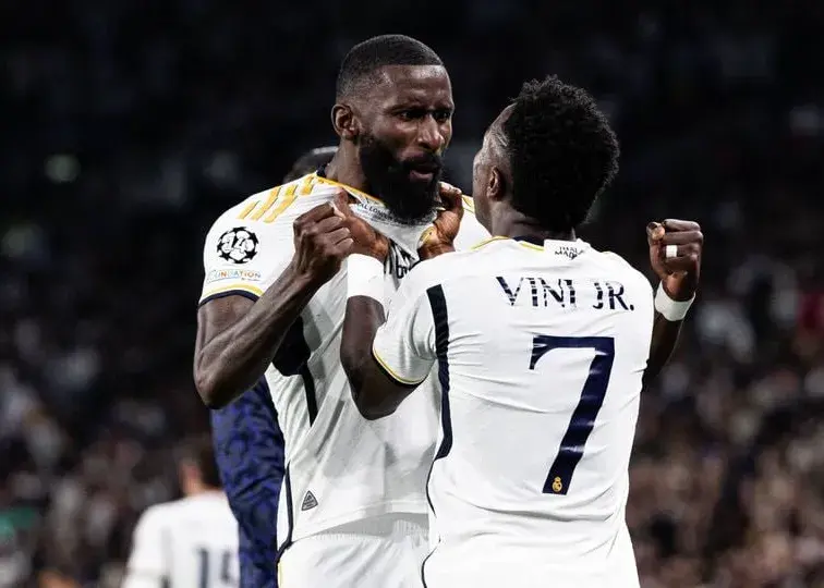 بازیکن رئال توسط هم‌تیمی‌هایش اخراج شد!