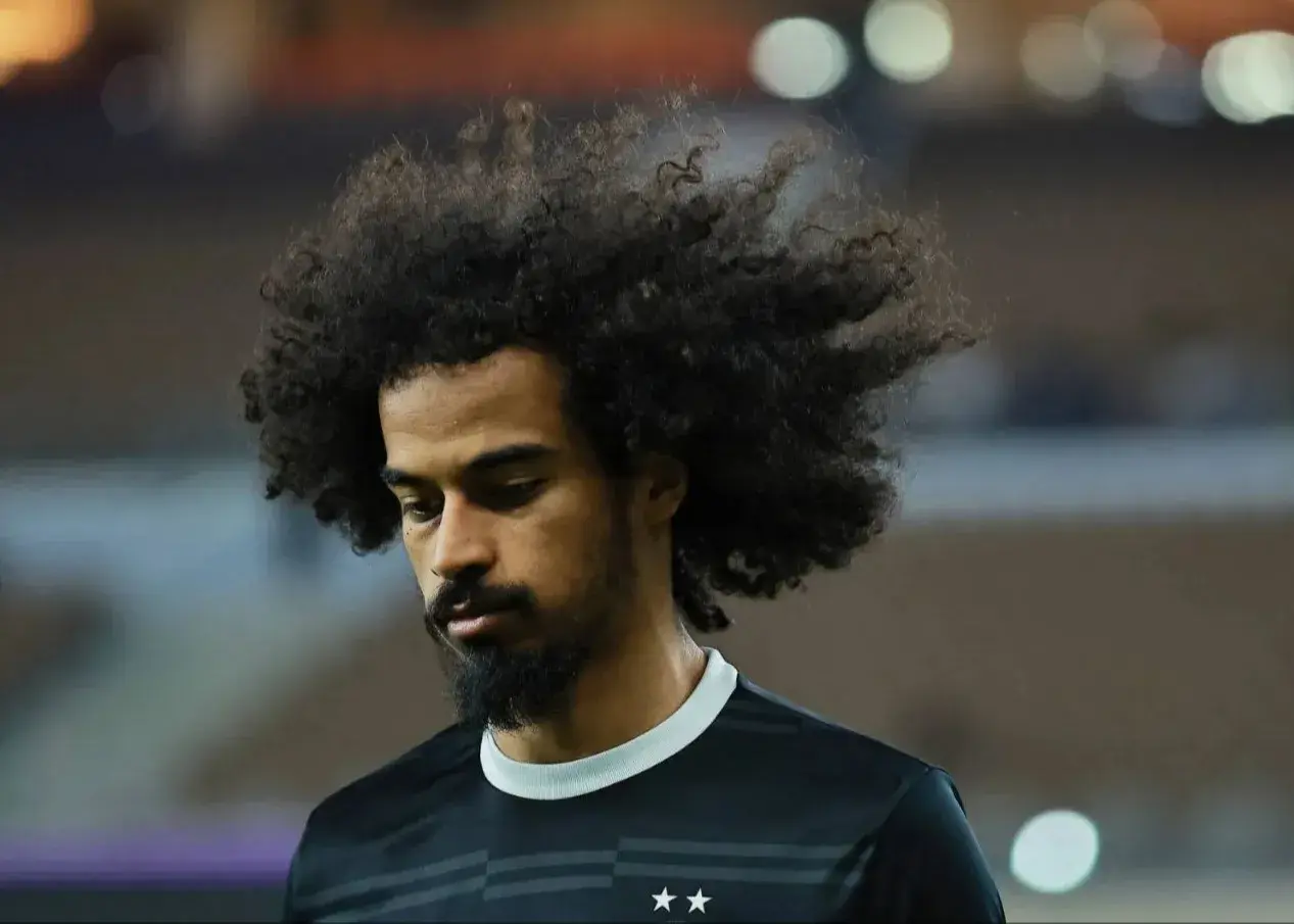 بهترین بازیکن قطر انتخاب شد: مرد سال آسیا!