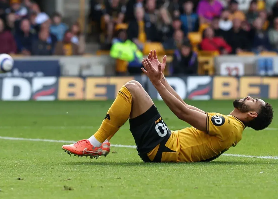 بی‌تابی عجیب ستاره برزیلی: آماده‌ام من‌یونایتد!