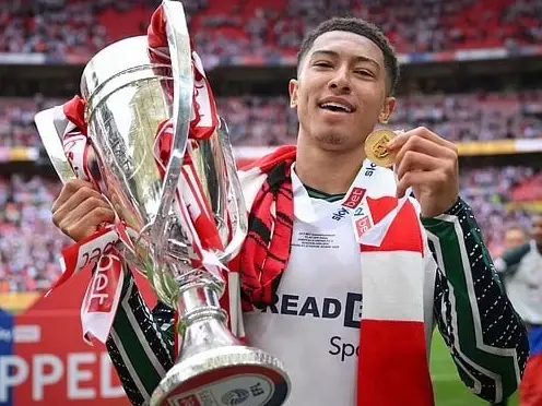 تبریک ویژه بلینگام به برادرش برای صعود! (عکس)