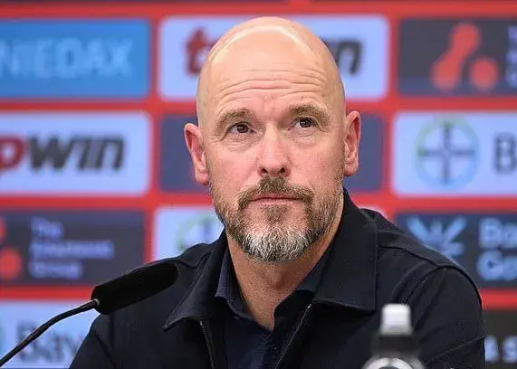 تن‌هاخ یاغی‌های یونایتد را به لورکوزن می‌برد