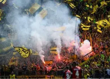 دیوار زرد برای دورتموند هزینه تراشید!