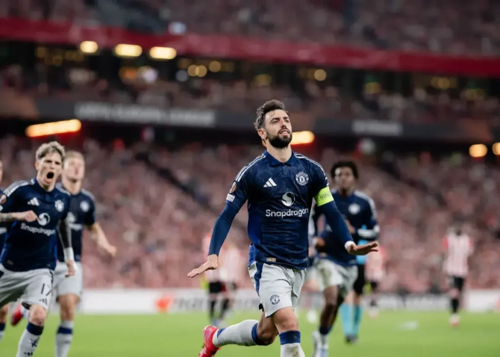 راز پنالتی یونایتد: قانون به کمک آموریم آمد!