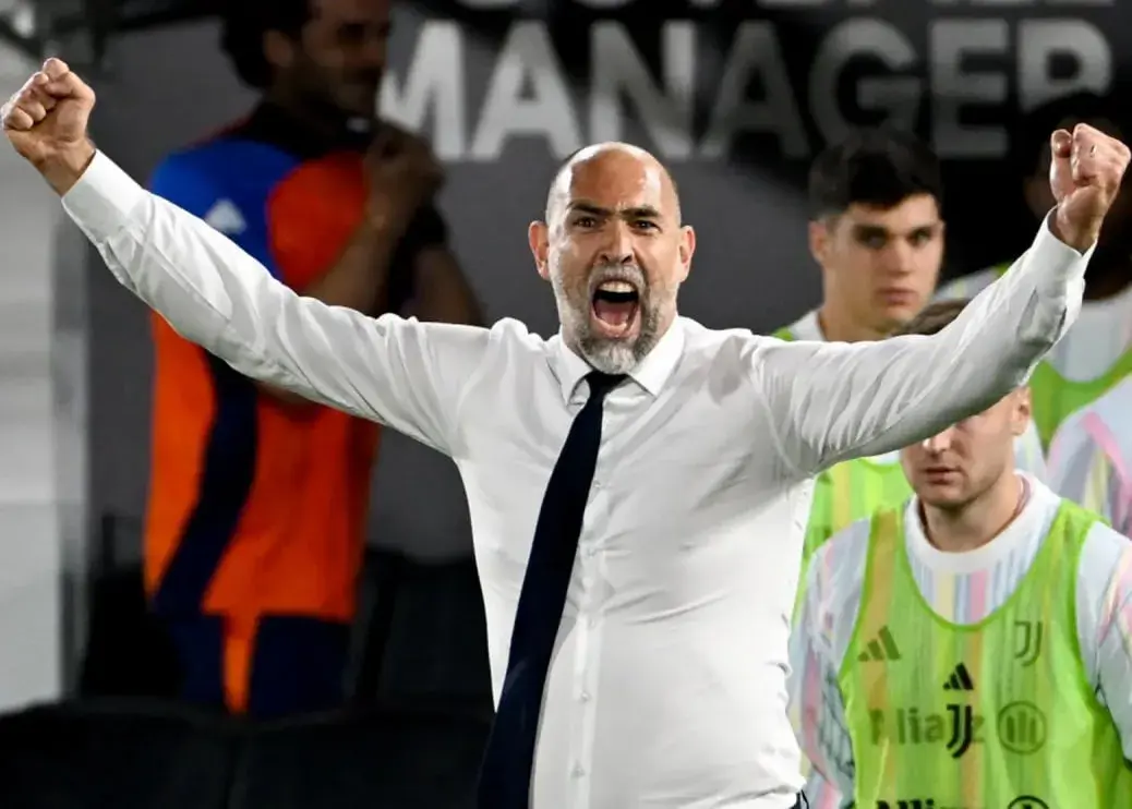 سربلندی مربی یووه: او به قولش عمل کرد