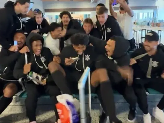 شادی جنون‌آمیز دعوت به تیم ملی برزیل (عکس)