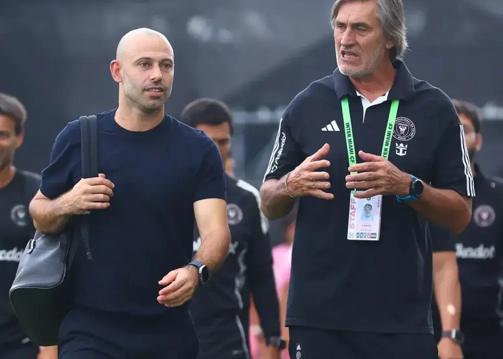 طوفان گذشت و خورشید در اینترمیامی طلوع کرد