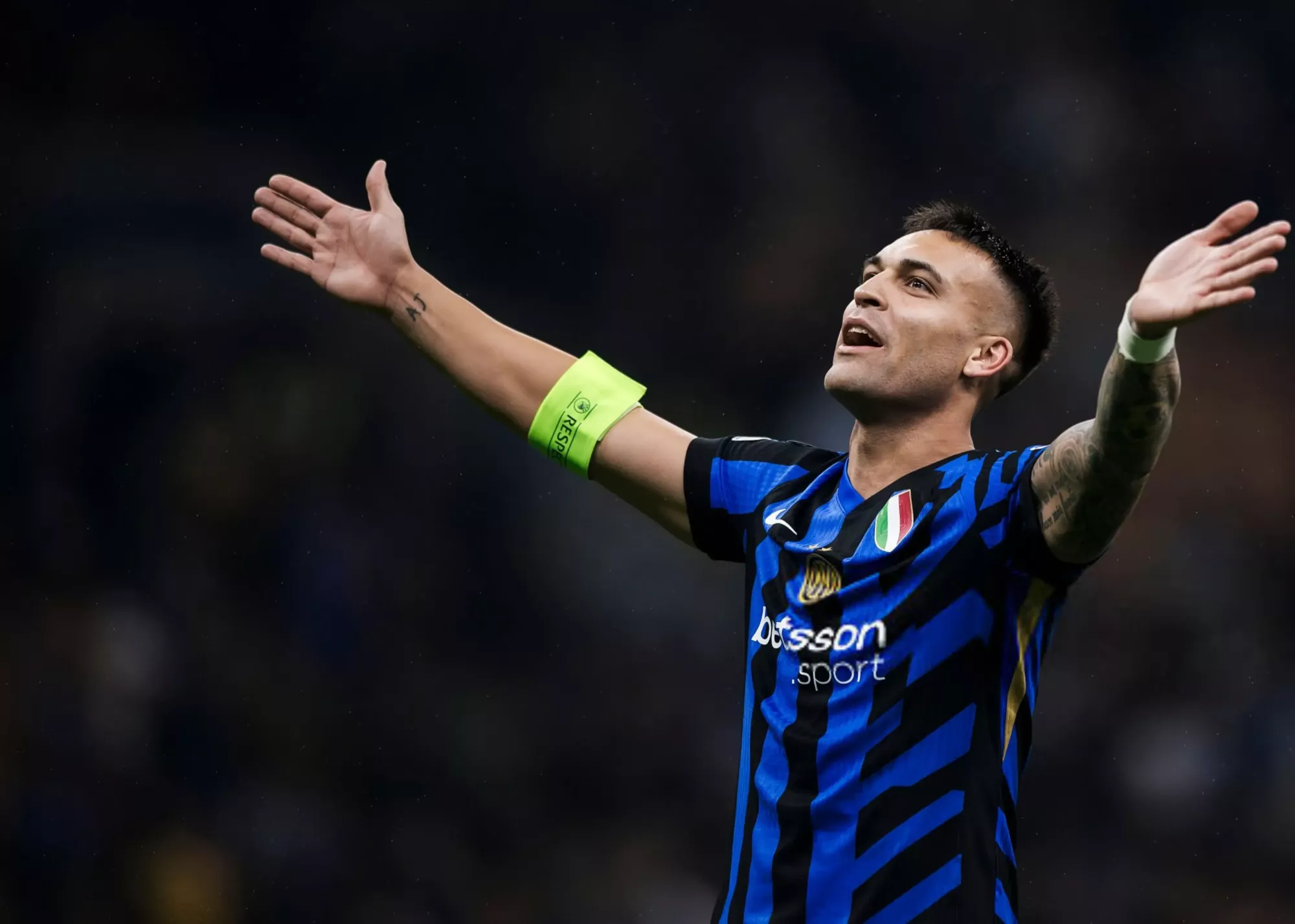 نگرانی لائوتارو قبل از فینال: مادربزرگم حال خوبی ندارد