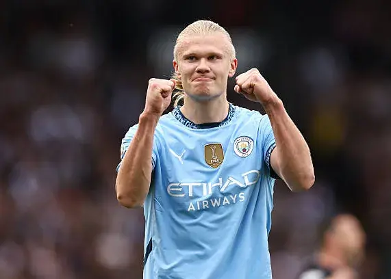 هالند در تعطیلات شکارچی خرچنگ شد! (عکس)