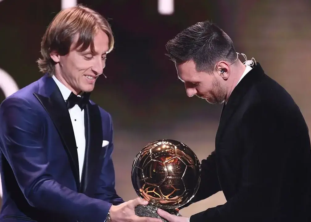 هدیه ارزشمند بکام به مسی: لوکا مودریچ!