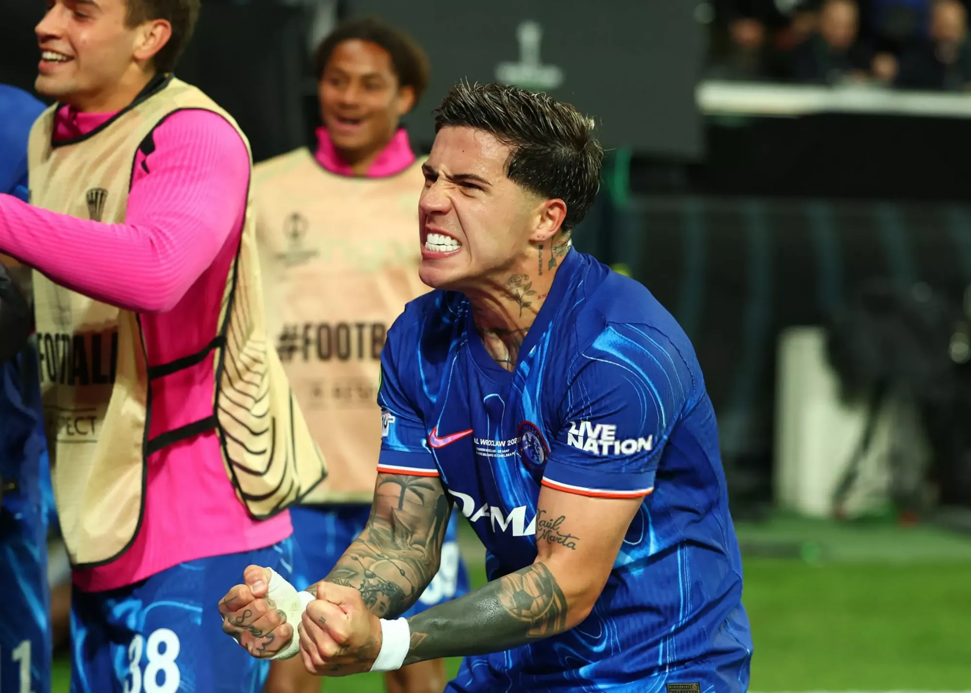 چلسی قهرمانی تاریخی خود را جشن گرفت